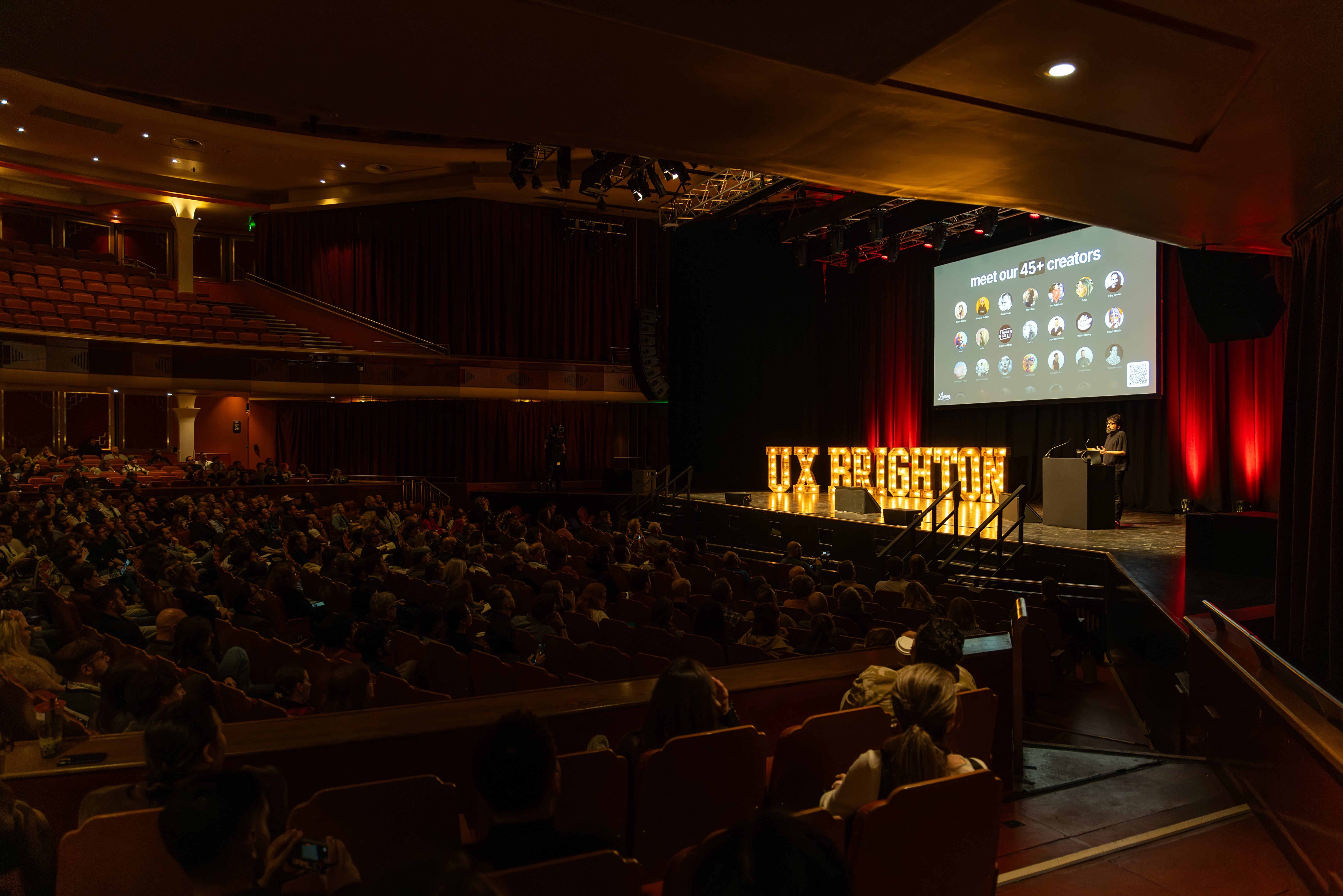 Background 54118091042