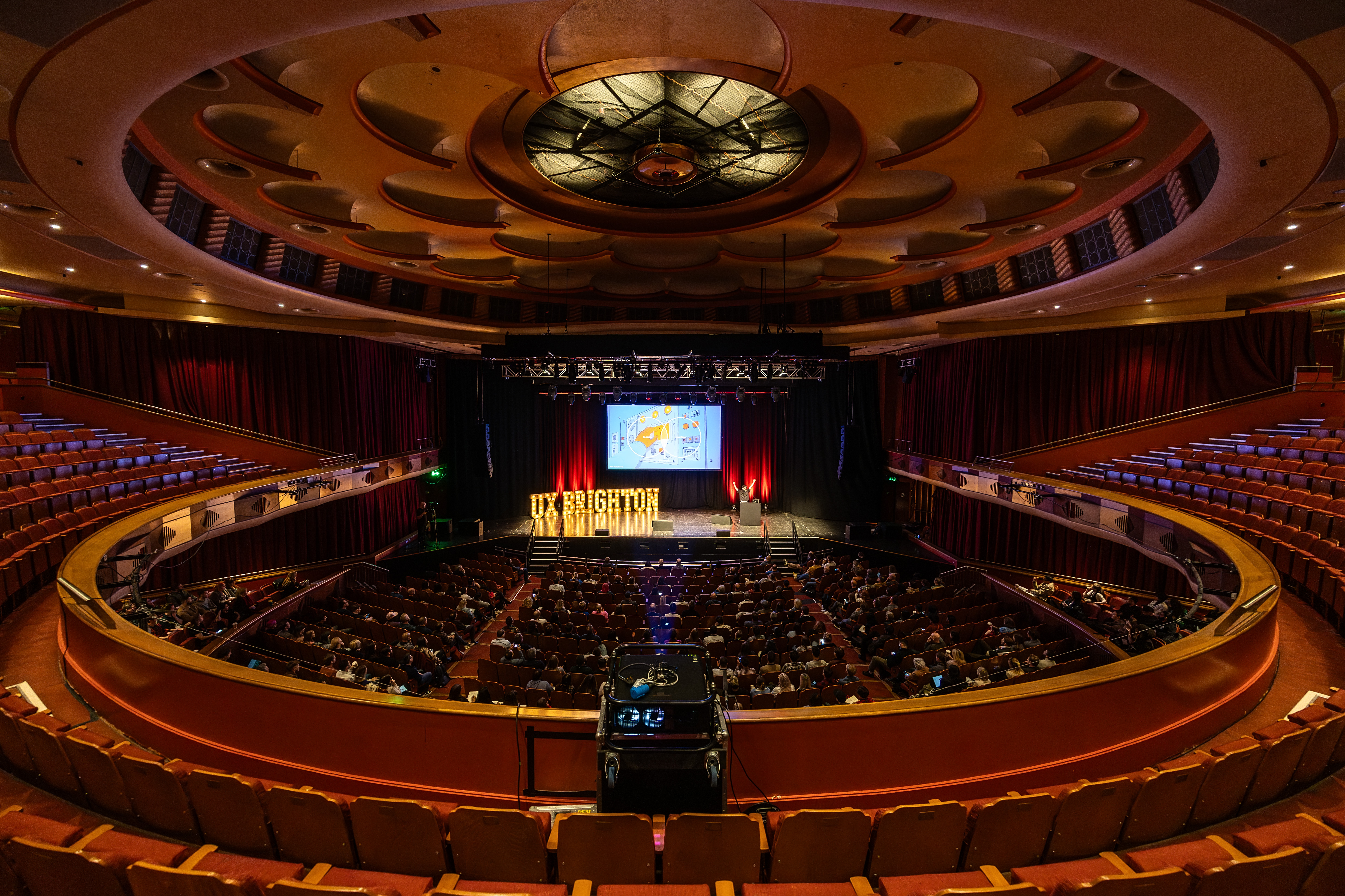 Background 54118091347