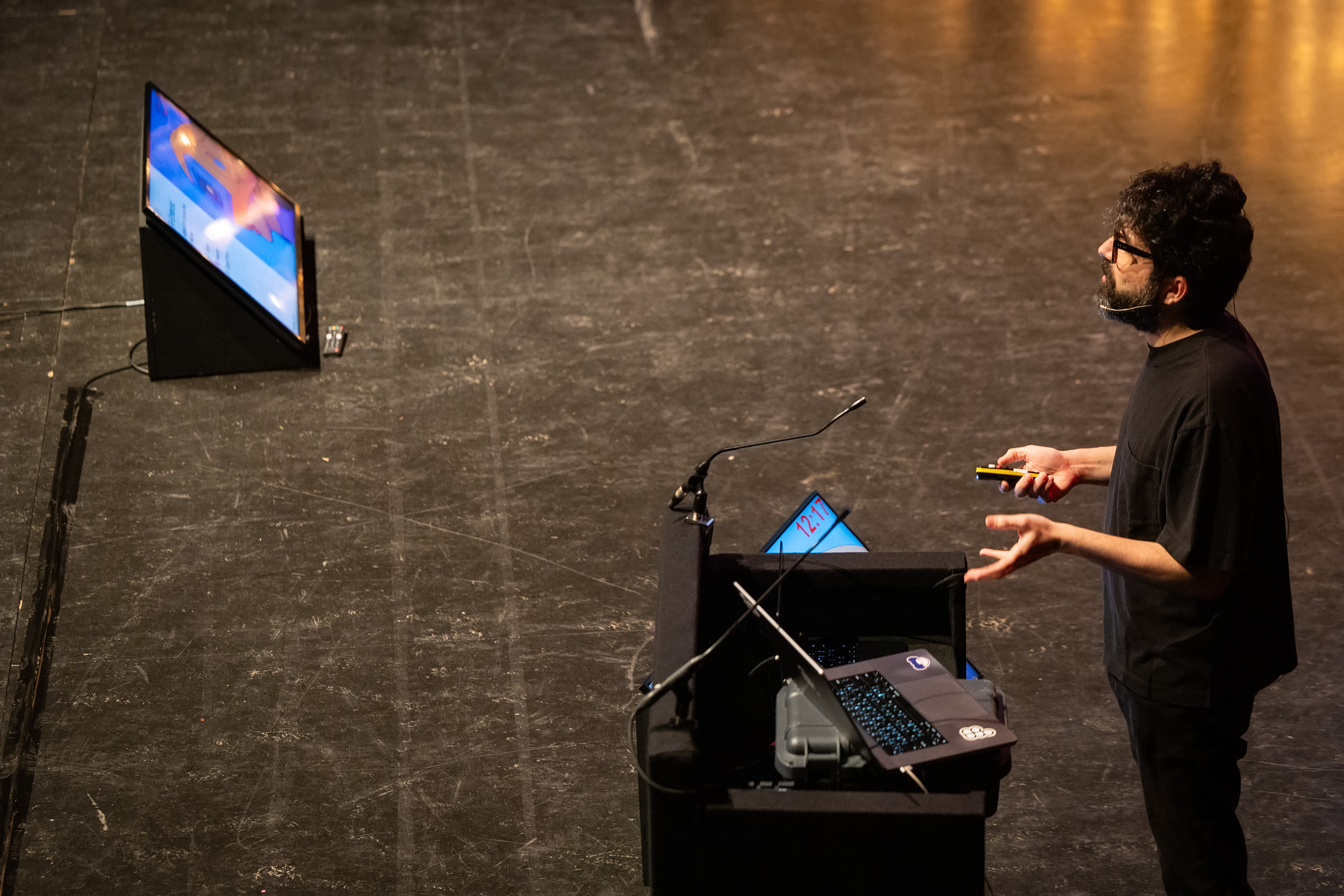 Background 54119409080